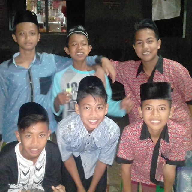 YAYASAN YATIM PIATU DAN DHUAFA AL MUZAKKI