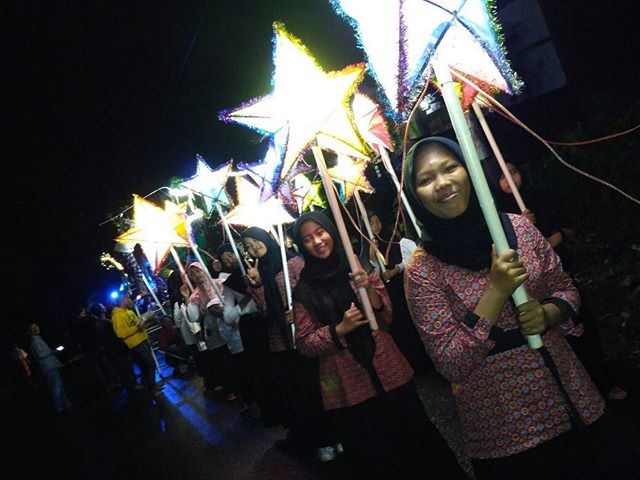 YAYASAN YATIM PIATU DAN DHUAFA AL MUZAKKI